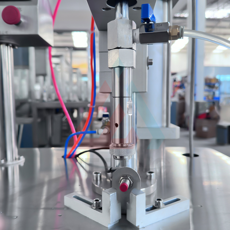 آلة العقص الخارجية لعلبة الهباء الجوي الصغيرة BOV WJERZ-150 