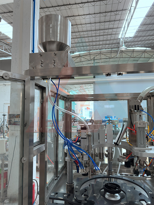 1.glass-ball-ball-system