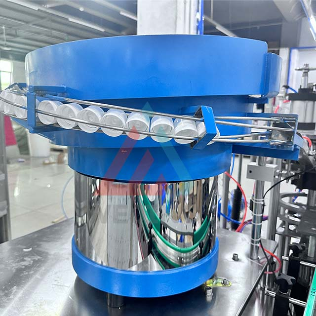 يمكن للهباء الجوي الماكينة وضع الغطاء الخارجي