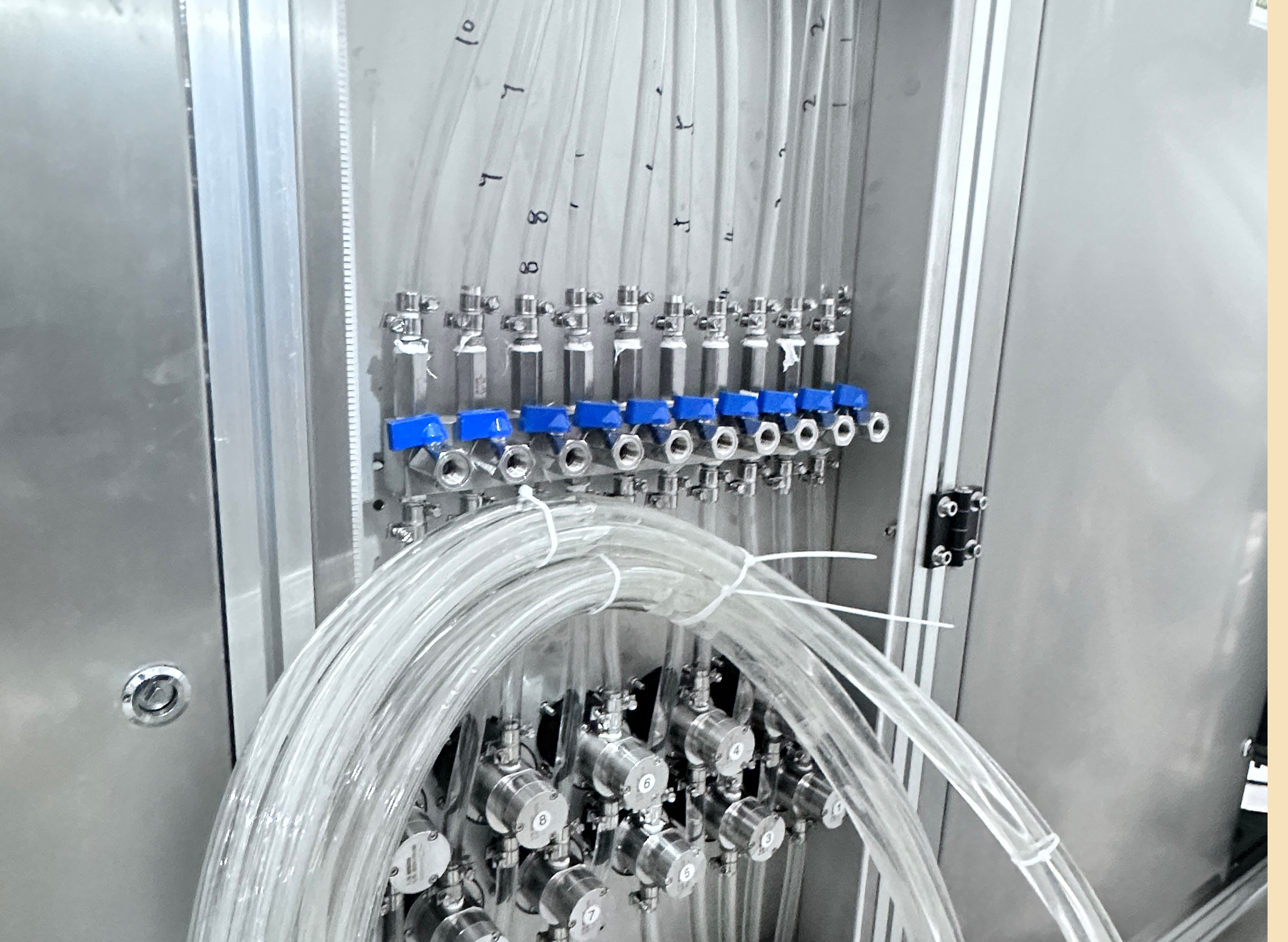 Essence-Facail Mask ملء