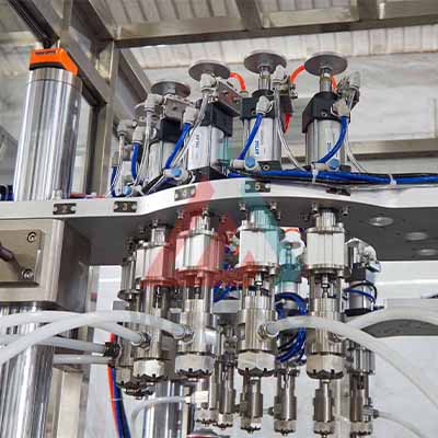 رؤوس تعبئة السوائل