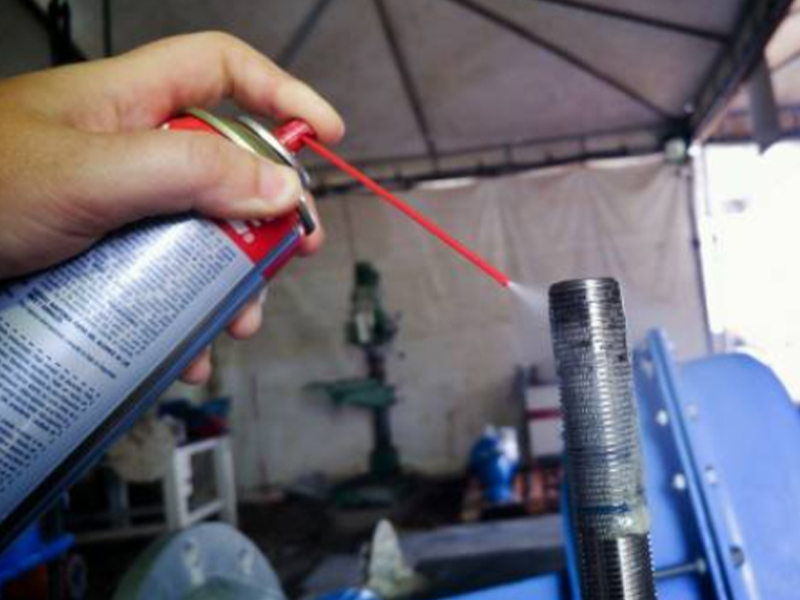 آلة إنتاج تعبئة مواد التشحيم وحلولها